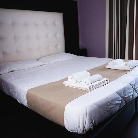 Sweet Central Hotel Caserta Exterior photo
