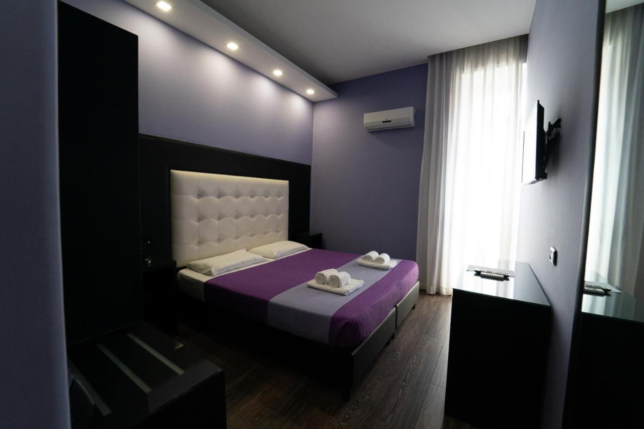 Sweet Central Hotel Caserta Exterior photo